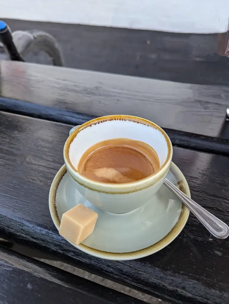 Richard Lucas_The Cricketers_Petworth_review