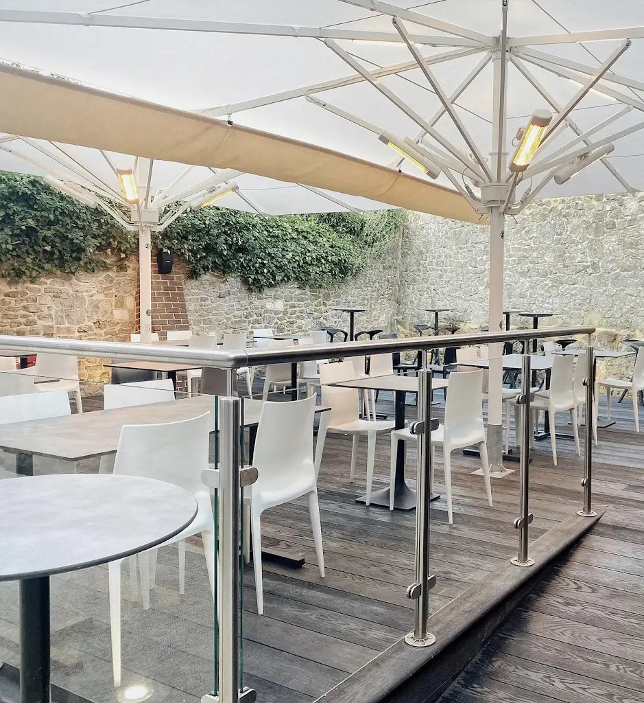 The Hungry Guest Cafe_Petworth_slider_image_1