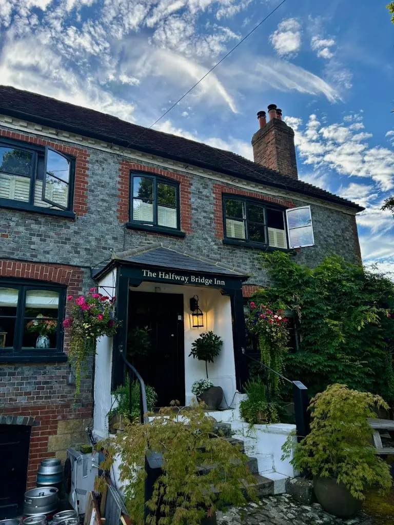 The Halfway Bridge Inn_Petworth_slider_image_3