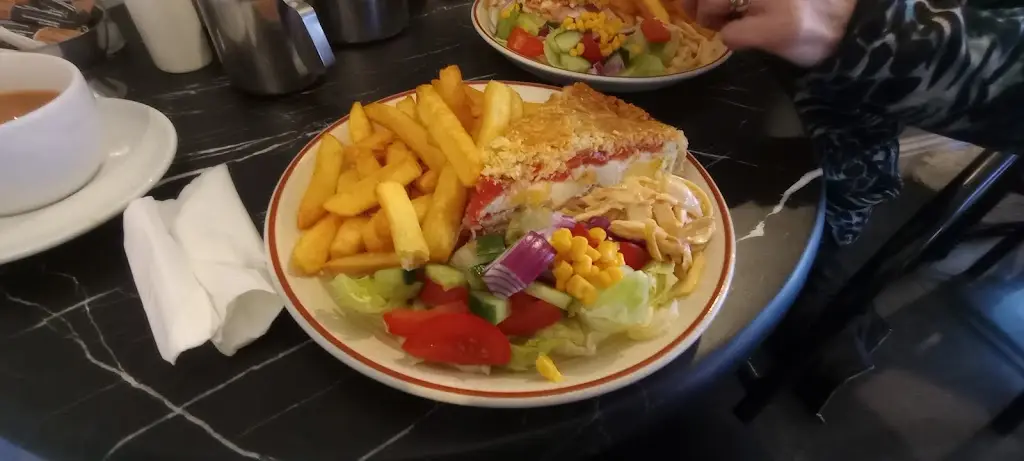 Maddley_Jasmin's_Plympton_review