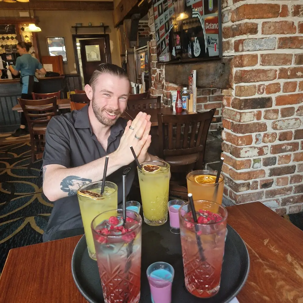 Carina Wesson_The Chaddlewood_Plympton_review