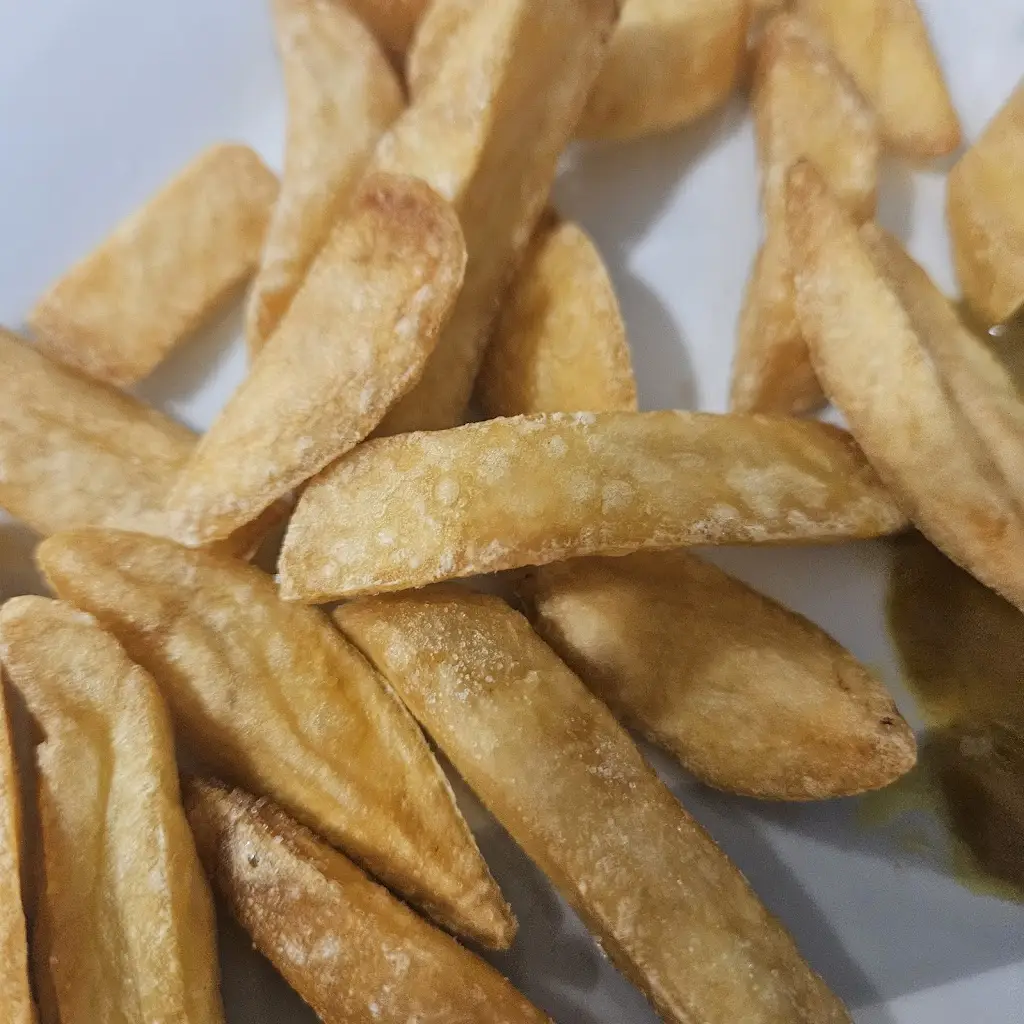 Gary Crowhurst_Happy Dragon_Pevensey Bay_review