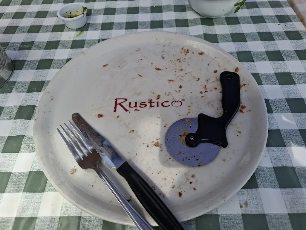 Paul A_Rustico Harbour (Eastbourne Marina)_Pevensey Bay_recensione