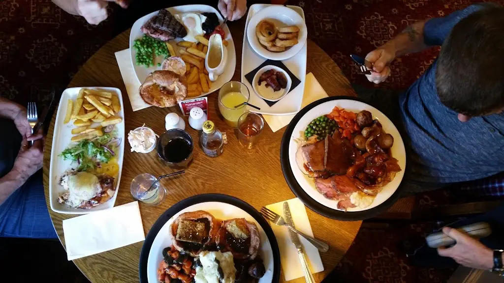 Menu_Holly Blue_Pevensey Bay_image_5