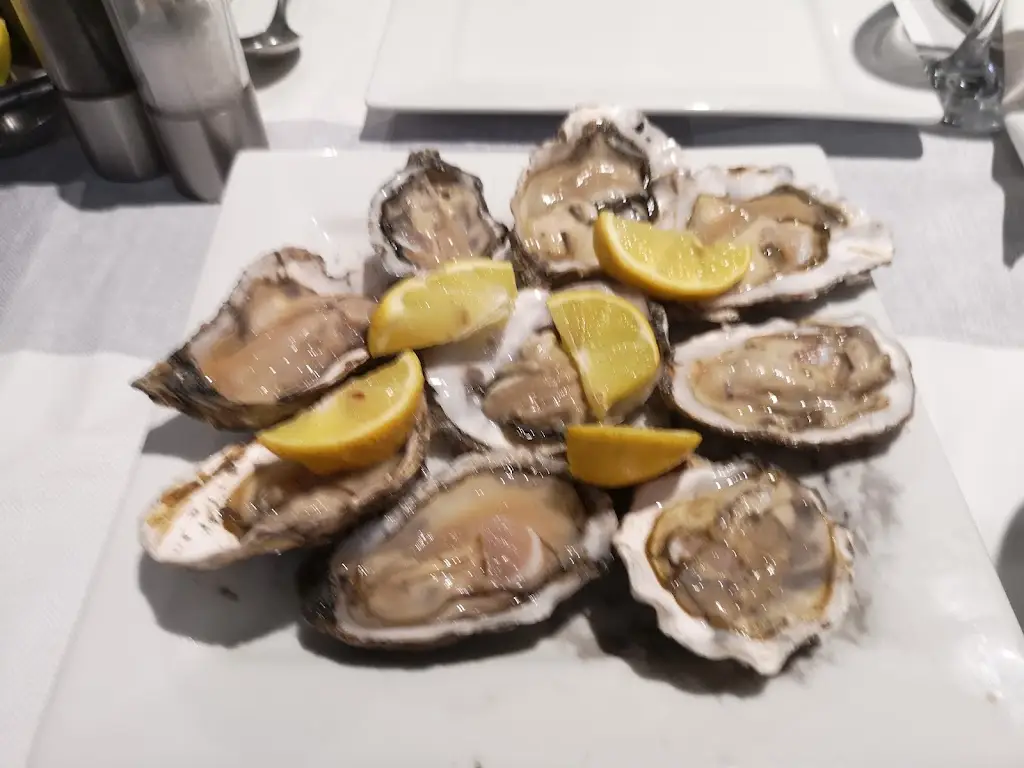 Simply Seafood_Pevensey Bay_slider_image_3