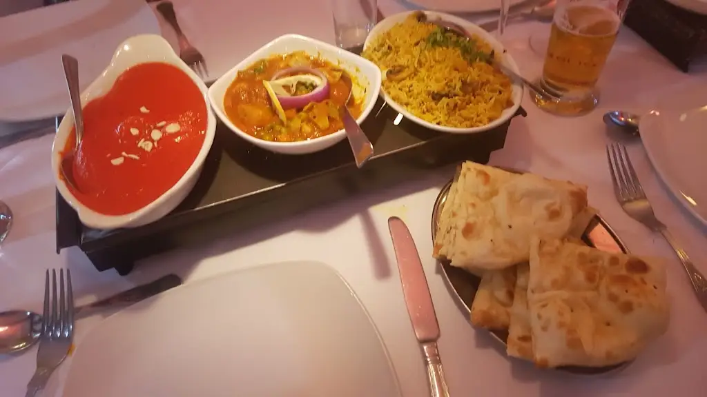 Menu_Tale of Spice_Pewsey_image_2