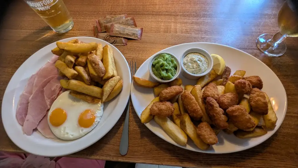 Susan Palmer_The Who'd A Thought It Pub_Pewsey_review