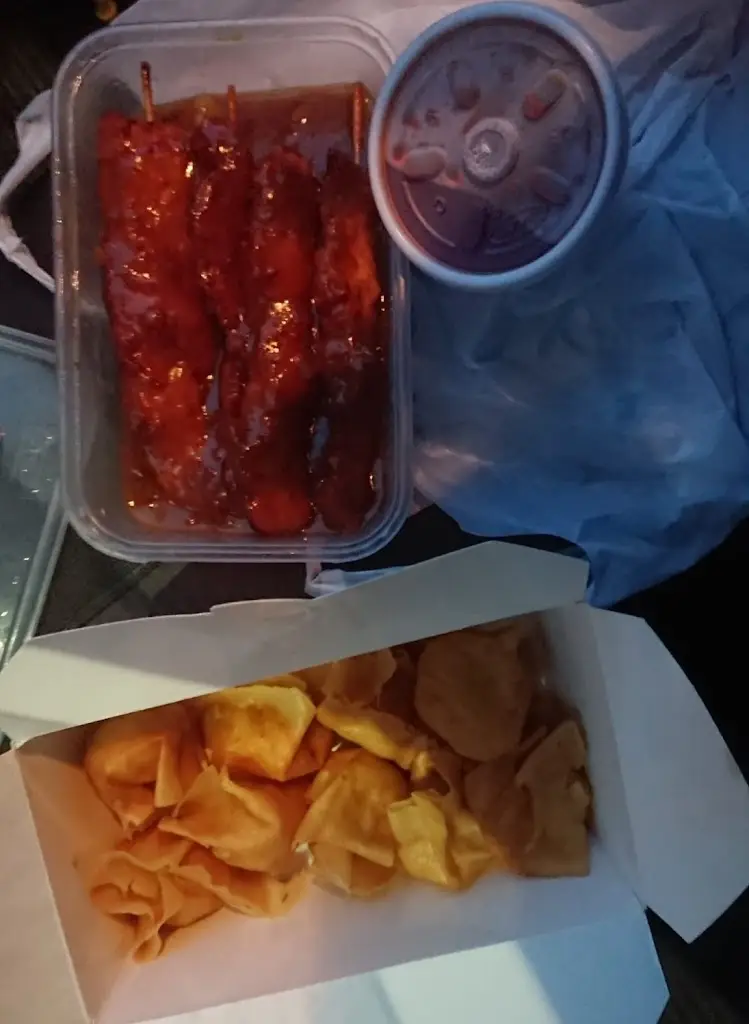 J C_Golden Dragon_Barnoldswick_review