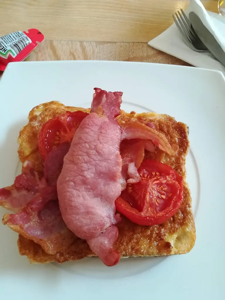 Menu_The Charlton Cat_Pewsey_image_7