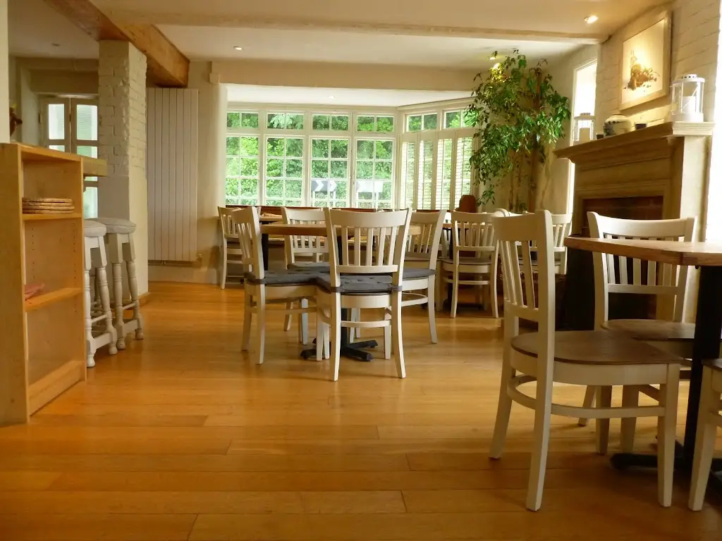 The Charlton Cat restaurant in Pewsey