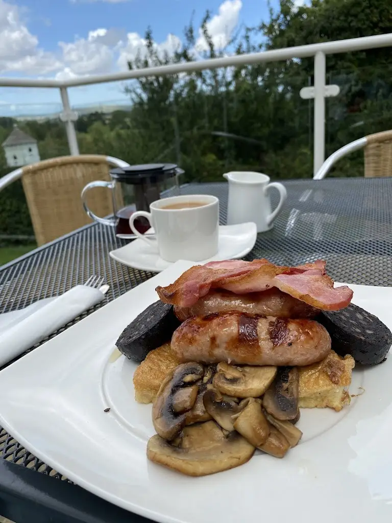 The Charlton Cat_Pewsey_slider_image_2