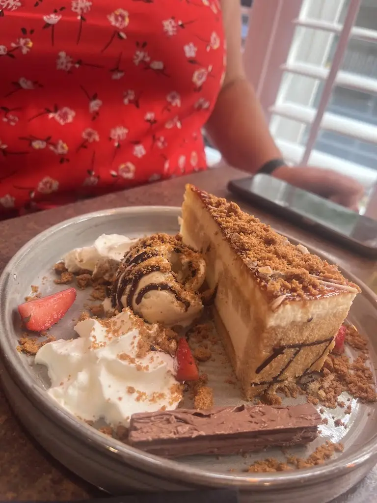 Amie Elgar_Mambos Ponteland_Ponteland_review