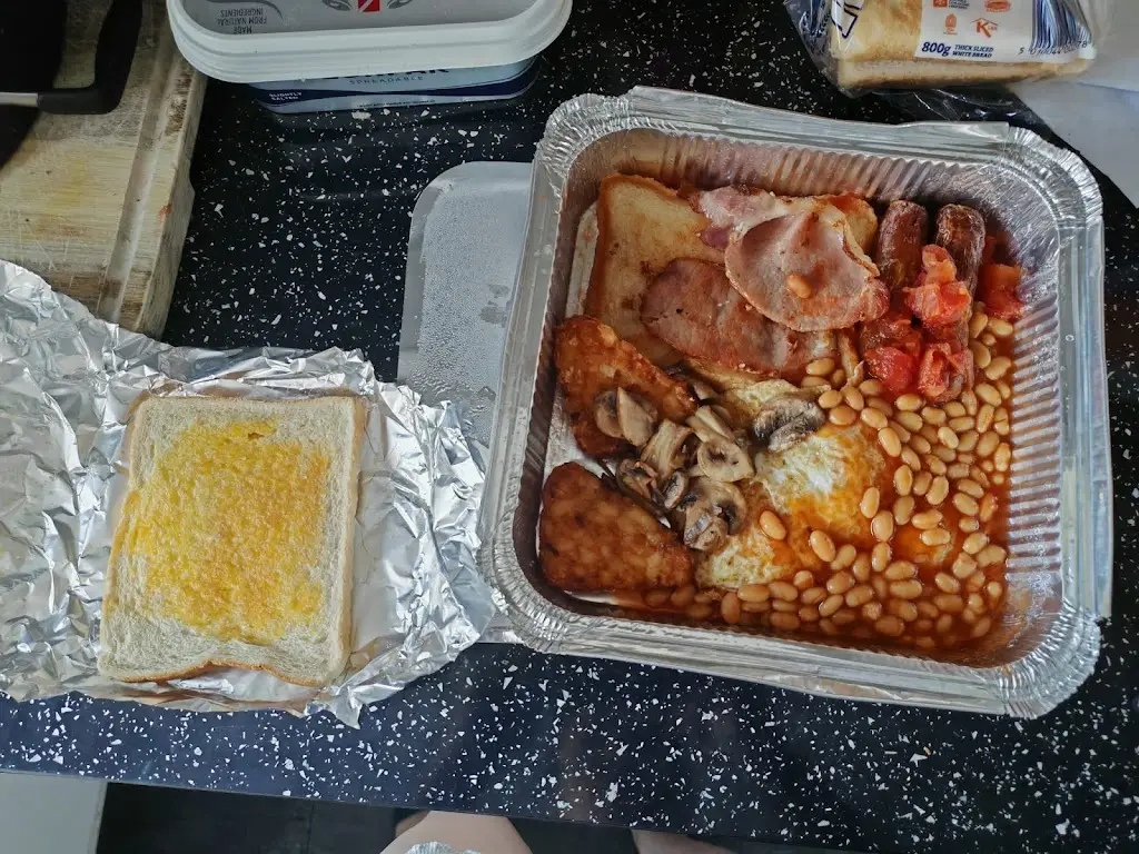 luke wigglesworth_polesworth donkey diner_Polesworth_reseña