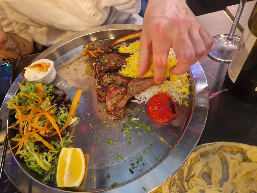 Menu_Fanoos Persian Grill_Portslade_immagine_1