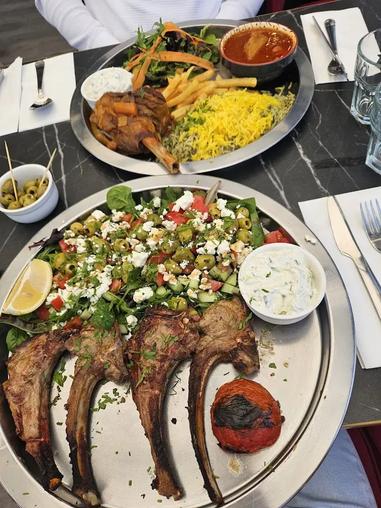 Fanoos Persian Grill restaurant in Portslade