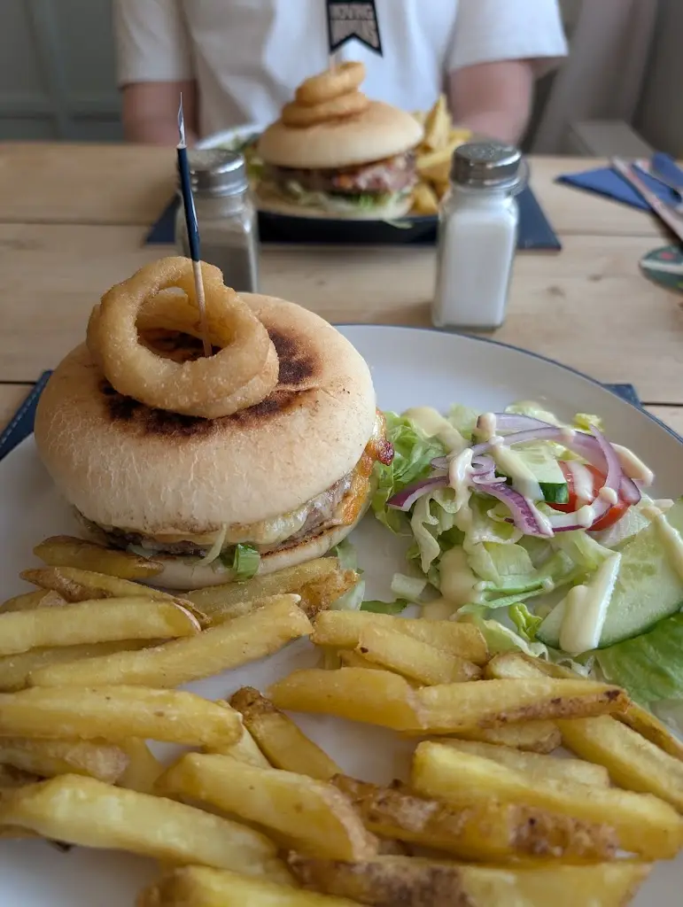 Lois Mason_The Eight Kings_Portland_review