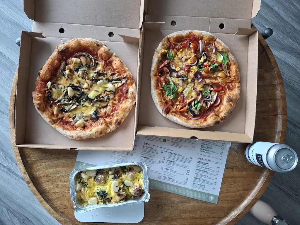 Oana Rundle_Embers_Padstow_review