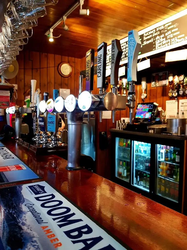 Menu_The Golden Lion_Padstow_image_3