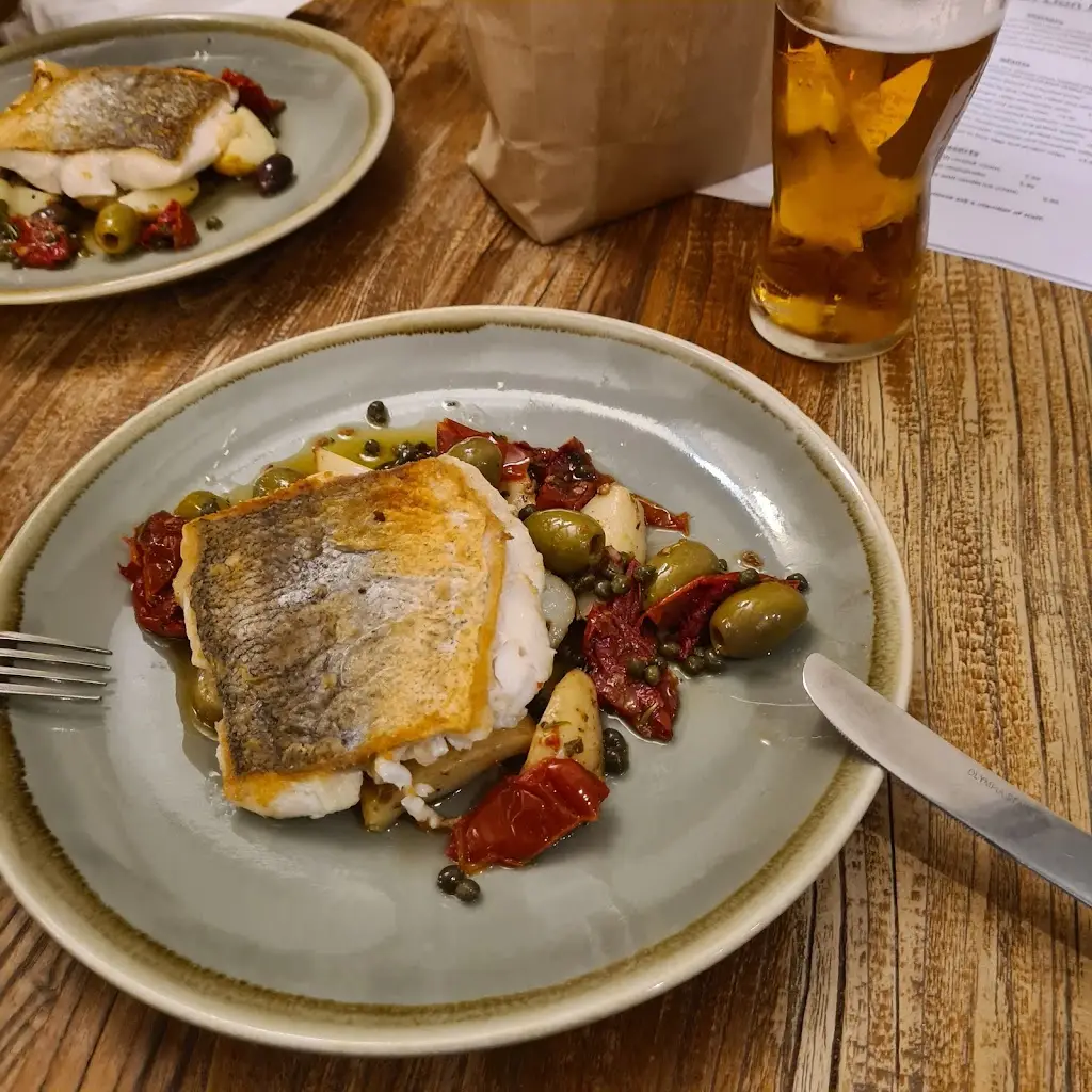 Menu_The Golden Lion_Padstow_image_8