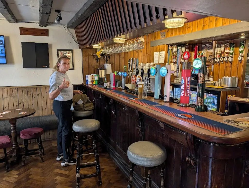 Steve Soper_The Golden Lion_Padstow_review