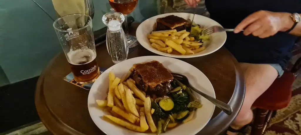 Menu_Harbour Inn, Padstow_Padstow_image_7