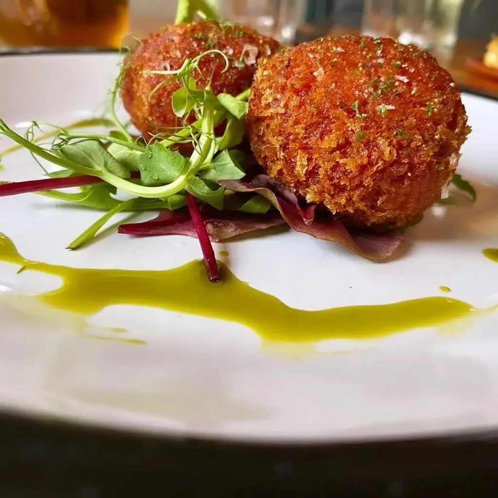 Browns_Barnoldswick_slider_image_2