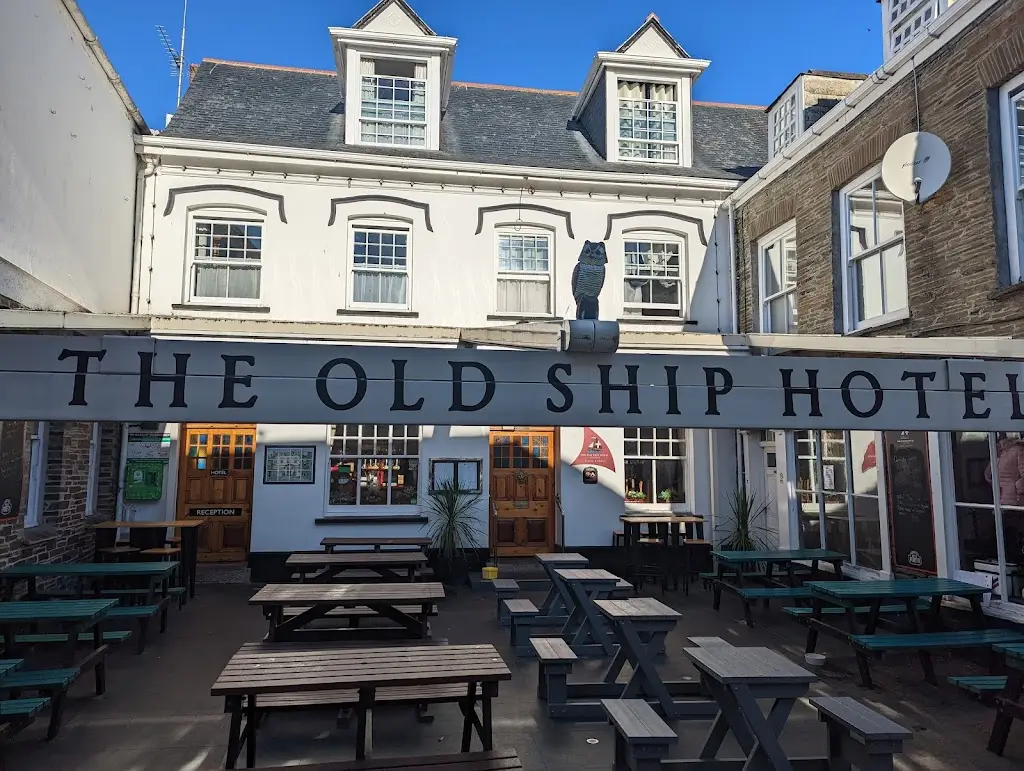 The Old Ship Hotel_Padstow_slider_image_1