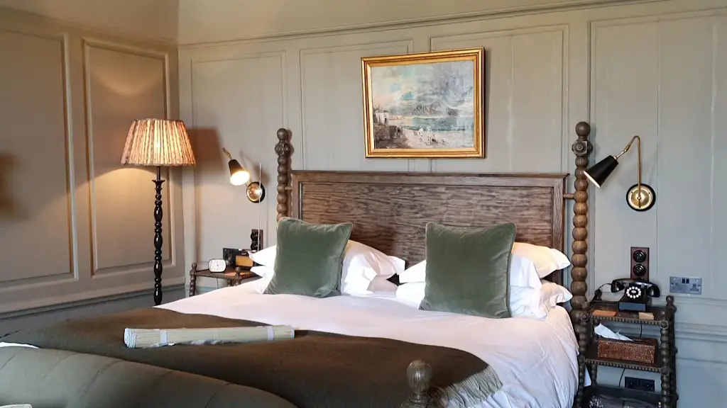 THE PIG-at Harlyn Bay_Padstow_slider_image_2