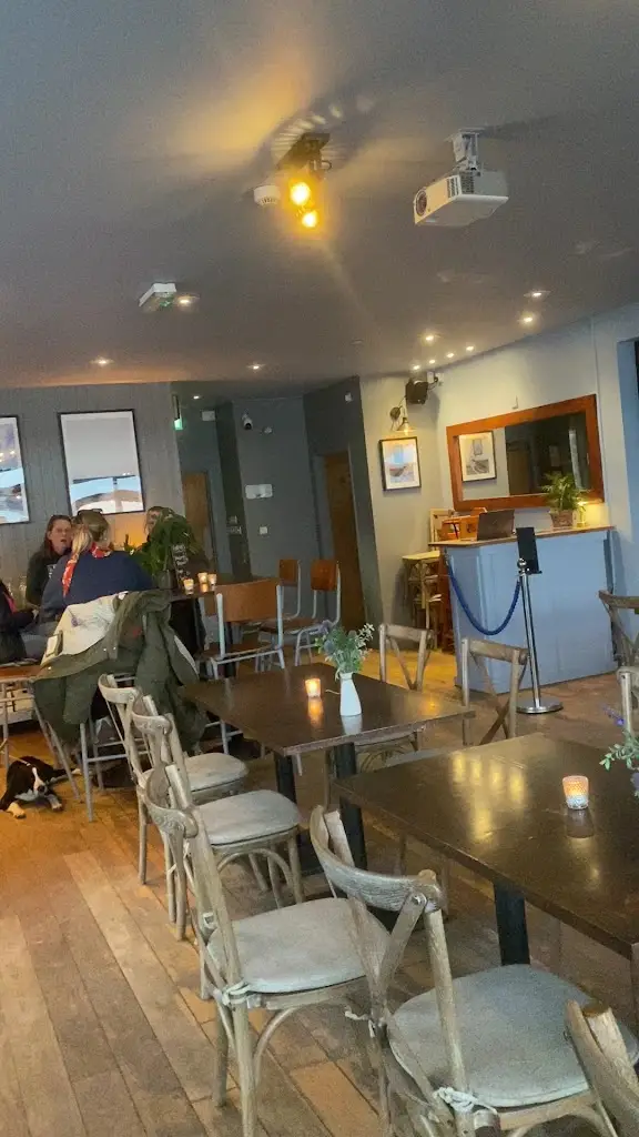 The Upper Deck_Padstow_slider_image_2