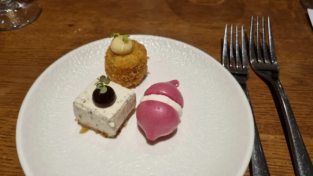 Jani Smith_The Dining Room restaurant_Padstow_review