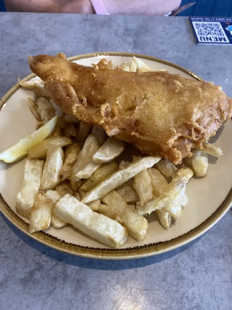 Padstow Fish & Chips_Padstow_slider_image_3