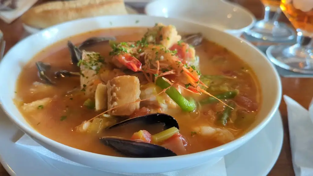 Sara B.R._Poole Arms_Poole_review