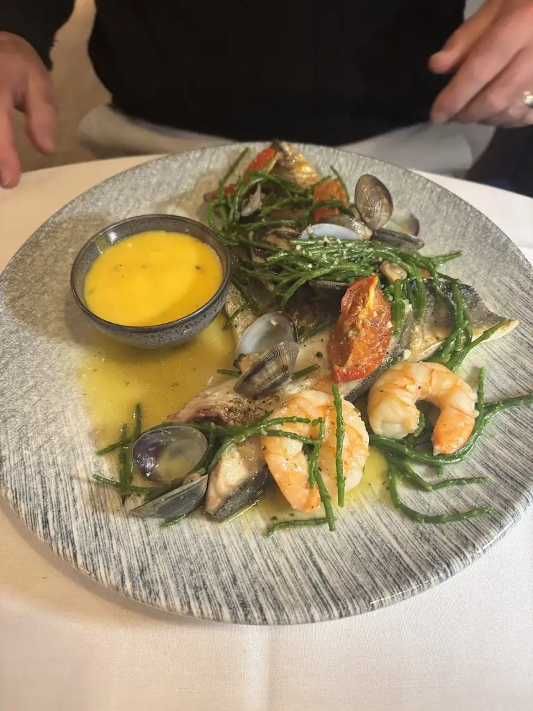 Janet Thomson_Guildhall Tavern_Poole_review