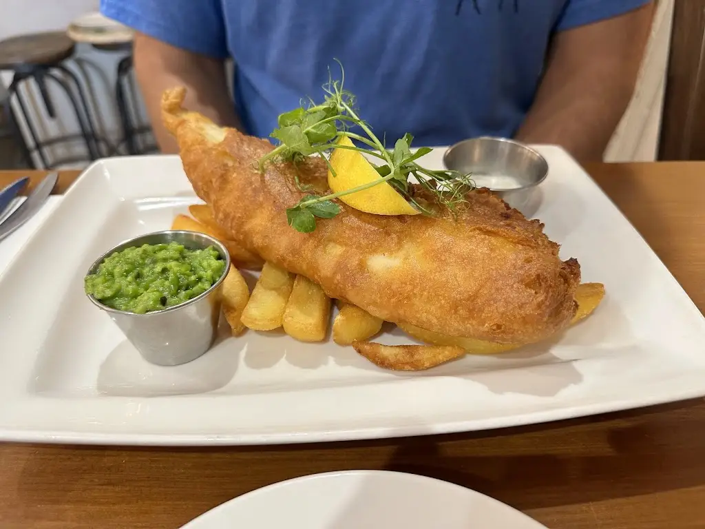 Custom House Poole - Bistro & Bar_Poole_slider_image_3