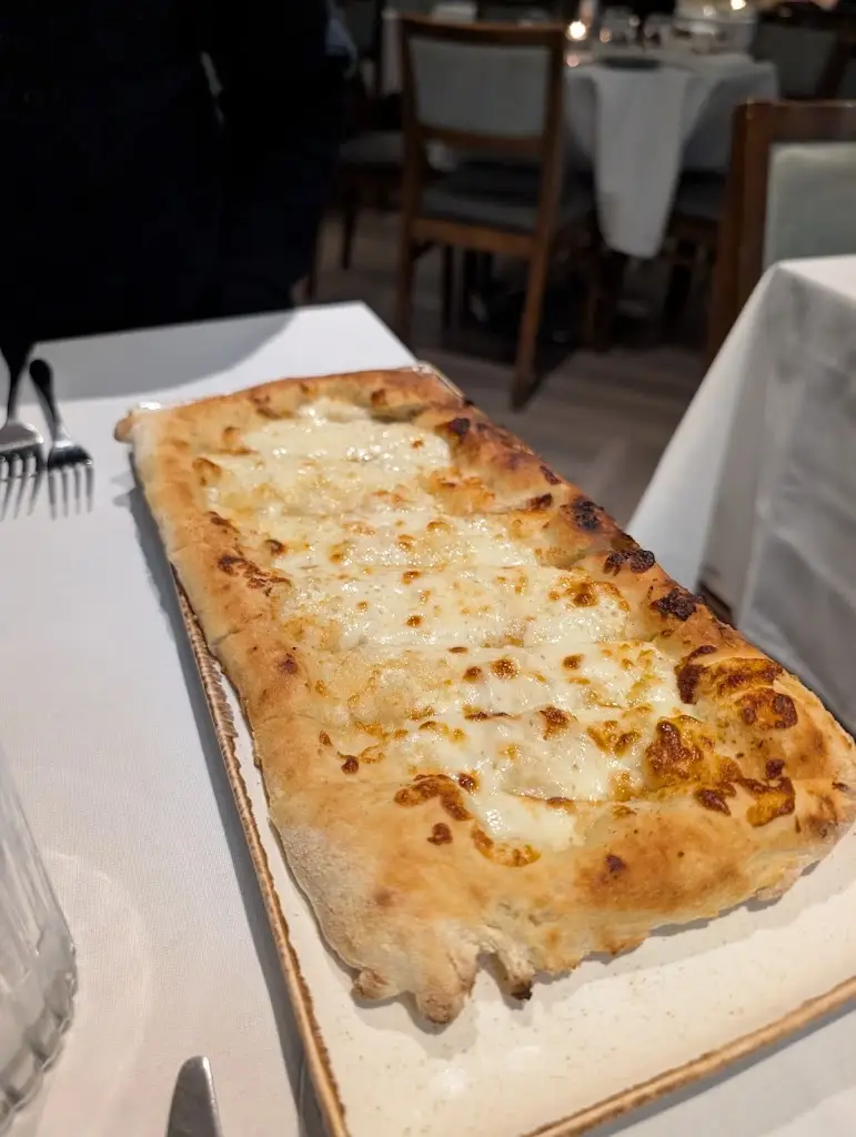 Abigail Wright_Cucina_Allhallows_review