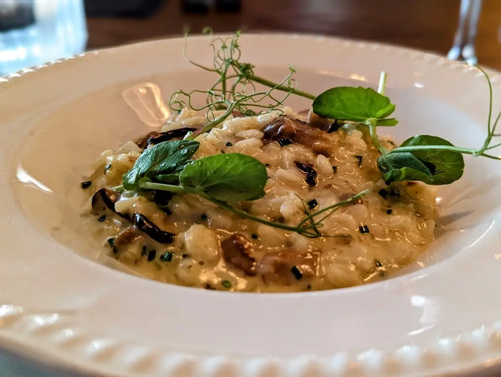 Menu_Isabel's Brasserie_Poole_image_7