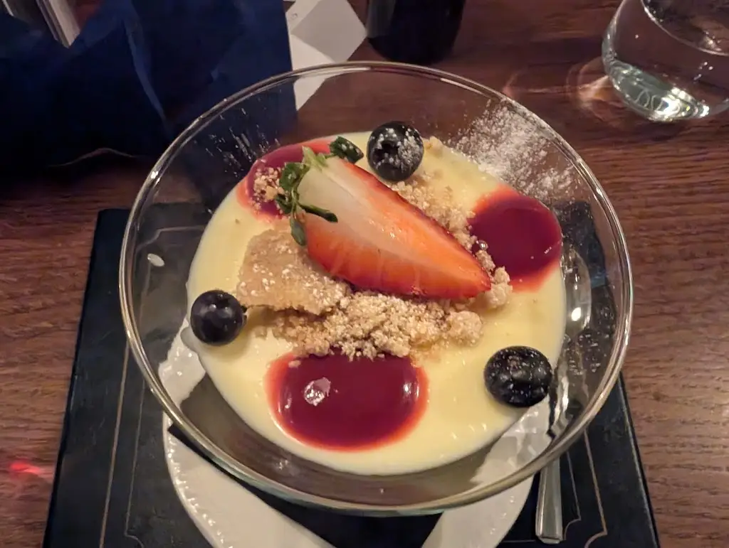 Menu_Isabel's Brasserie_Poole_image_9