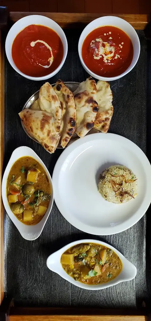 Menu_Lea Cross Tandoori_Pontesbury_image_6