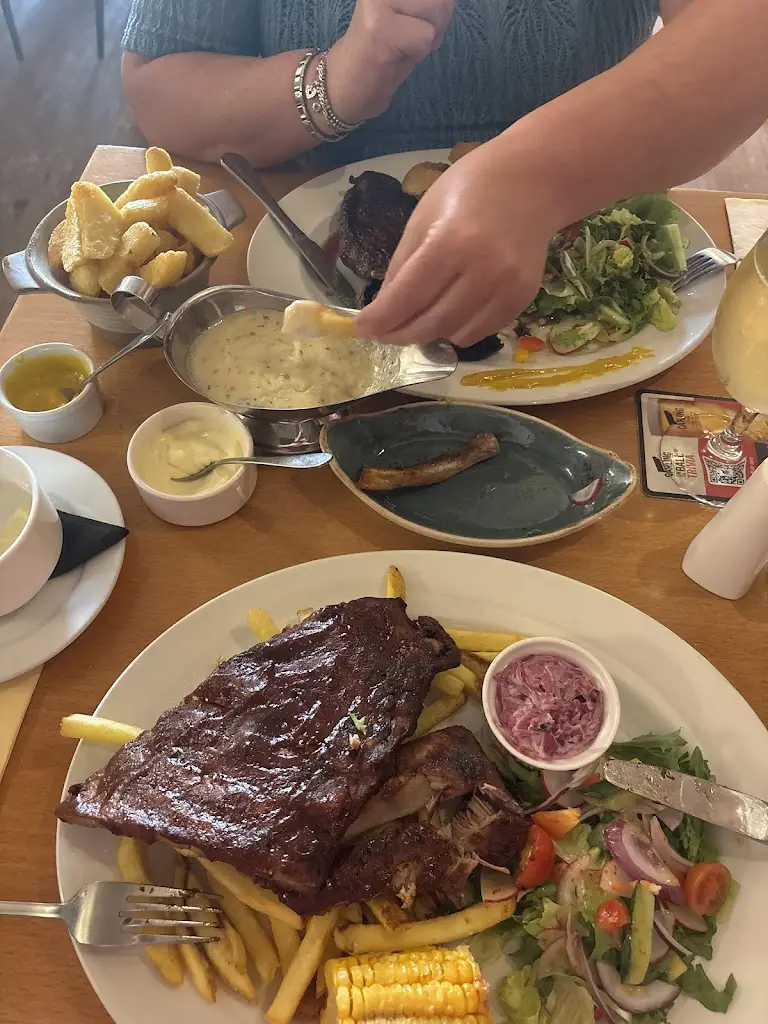 Paula “Plinky” K_The Yockleton Arms_Pontesbury_review