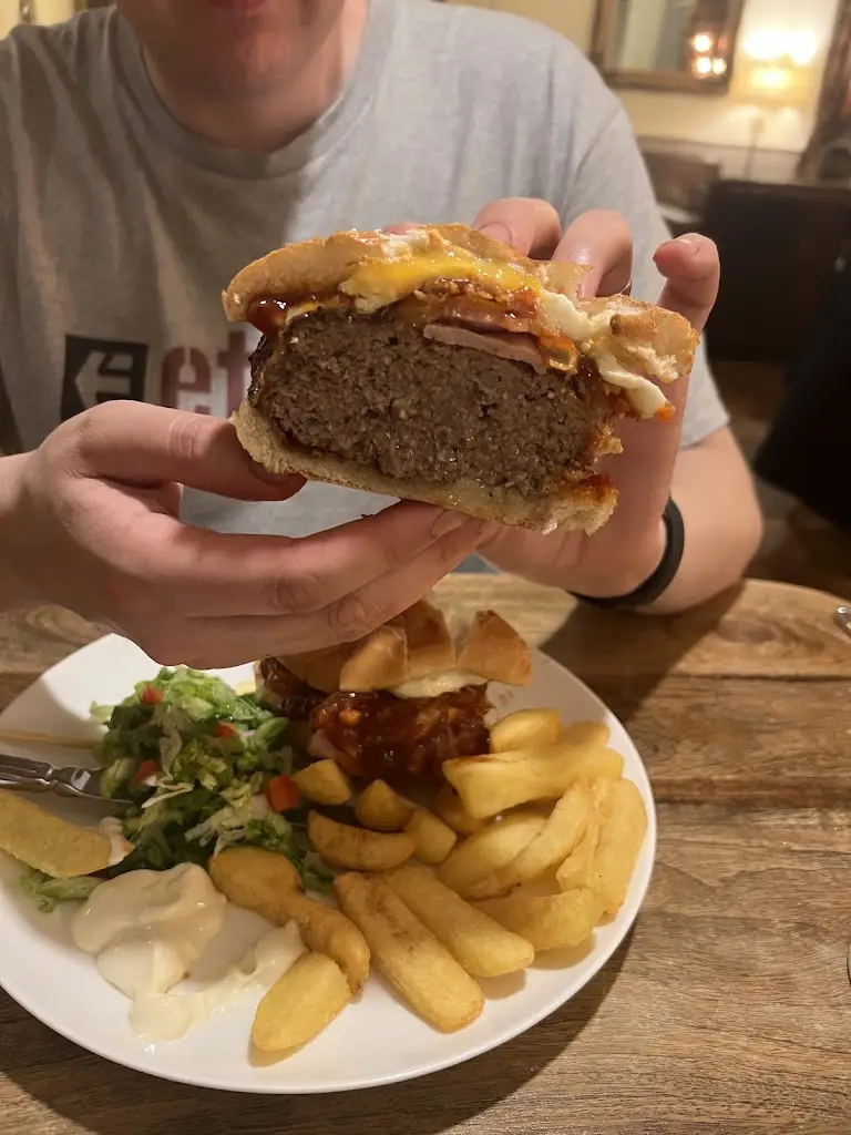 Dorrington's Horseshoes_Pontesbury_slider_image_3