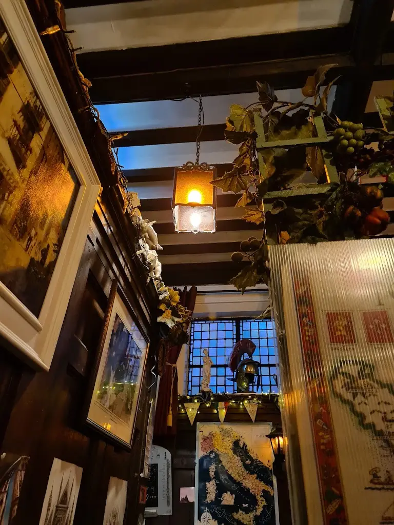 Rachel S_La Lanterna at the Old Vestry_Pontesbury_review