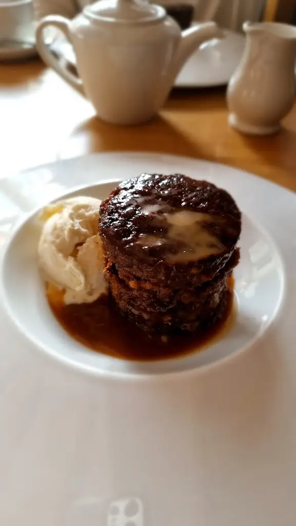 James Bennett_The Blacksmiths Arms_Barrow upon Soar_review