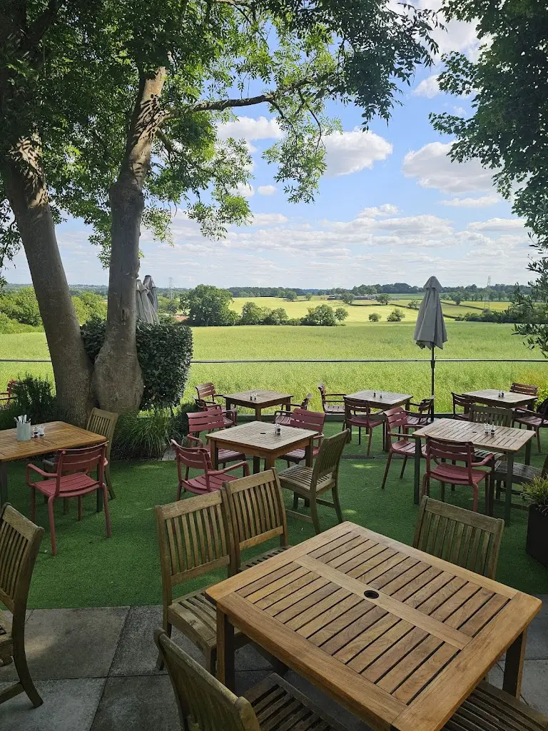 Michael Freed_The Old Guinea_Potters Bar_review