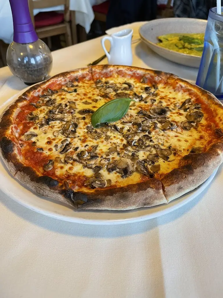 Menu_Macaroni Restaurant_Potters Bar_image_7