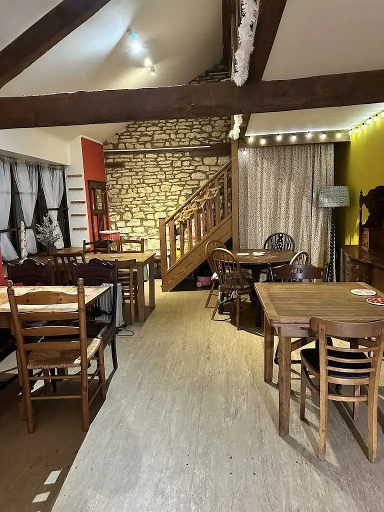 The Artea Room - Countryside Cafe and Gift Shop restaurant in Potterspury