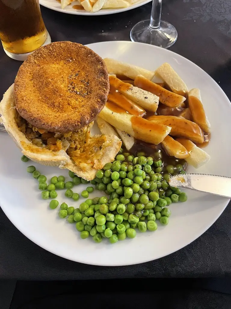 Emma Stephenson_Piggy In The Middle_Porlock_review