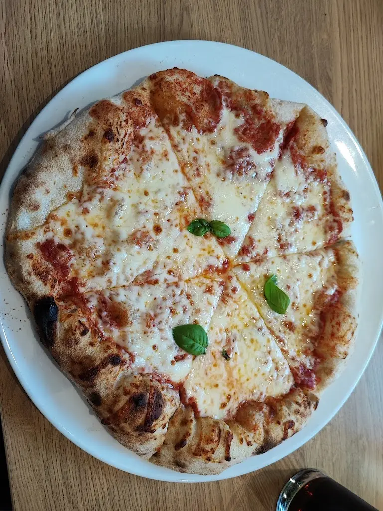 Lars-Olof Kreim_Eduardo's Pizzeria and Cafe_Porlock_recensione