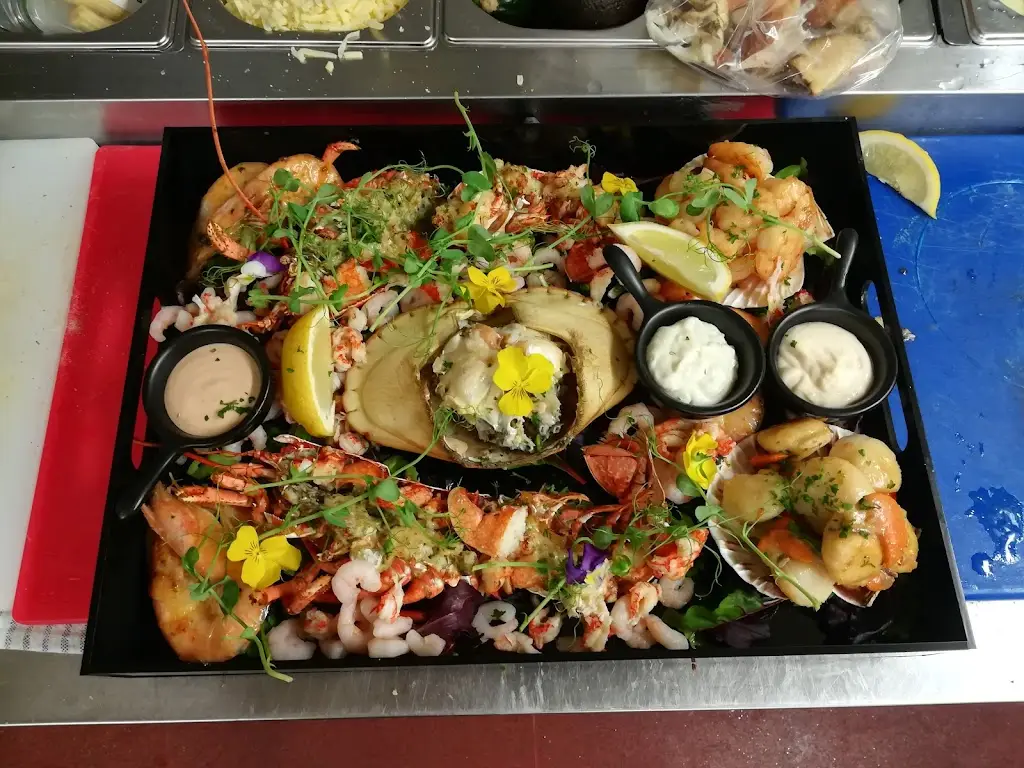 Menu_Priscilla’s Restaurant_Polperro_image_5