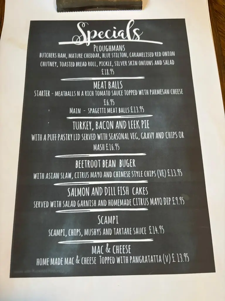 Ian Dawson_The Ship Inn_Polperro_review