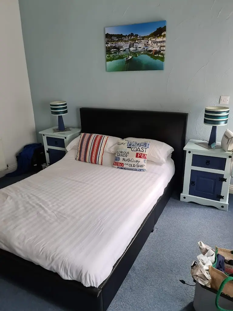 The Noughts and Crosses_Polperro_slider_image_2